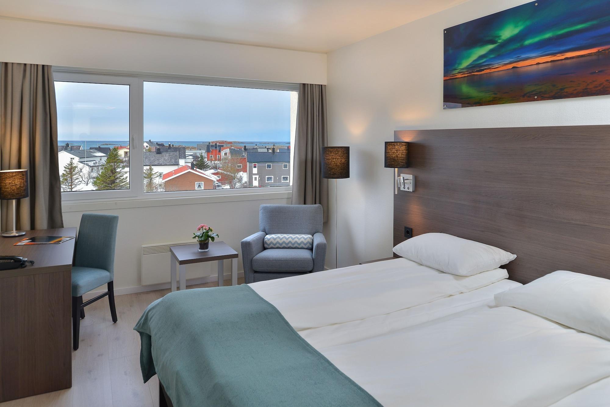Thon Partner Hotel Andrikken Andenes Buitenkant foto