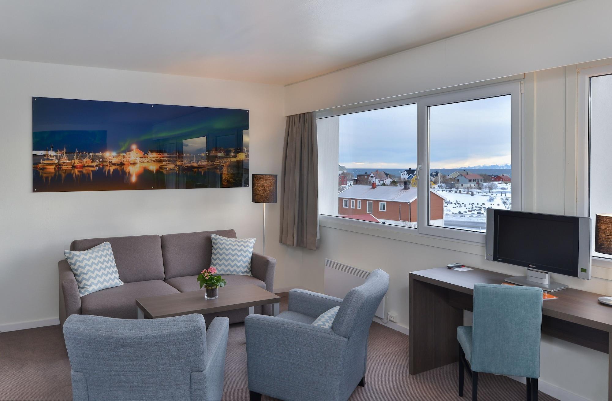 Thon Partner Hotel Andrikken Andenes Buitenkant foto